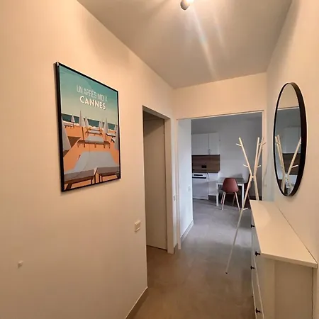 T2 Cosy En Bord De Avec Terrasse, Piscine Et Parking * أنتيب