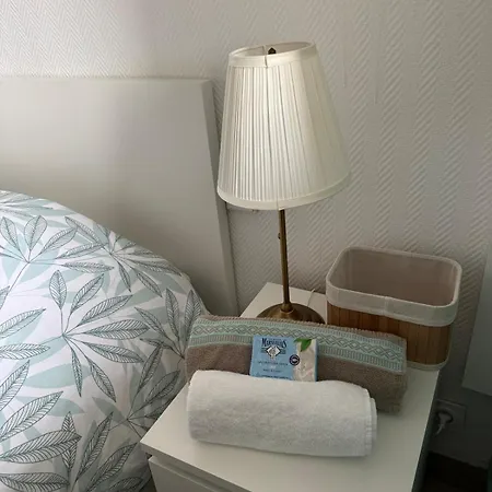 T2 Cosy En Bord De Avec Terrasse, Piscine Et Parking Apartamento Antibes