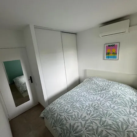 아파트 T2 Cosy En Bord De Avec Terrasse, Piscine Et Parking 앙티브
