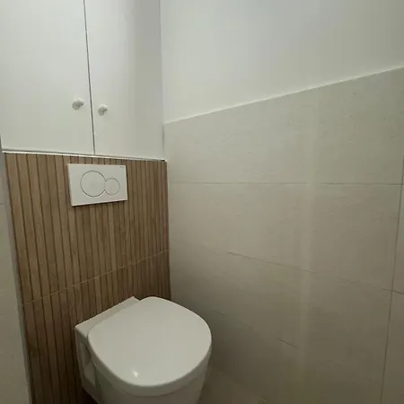 T2 Cosy En Bord De Avec Terrasse, Piscine Et Parking * 앙티브