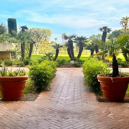 T2 Cosy En Bord De Avec Terrasse, Piscine Et Parking