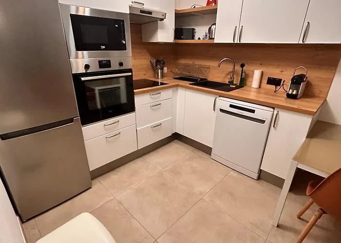 Lägenhet T2 Cosy En Bord De Avec Terrasse, Piscine Et Parking Antibes