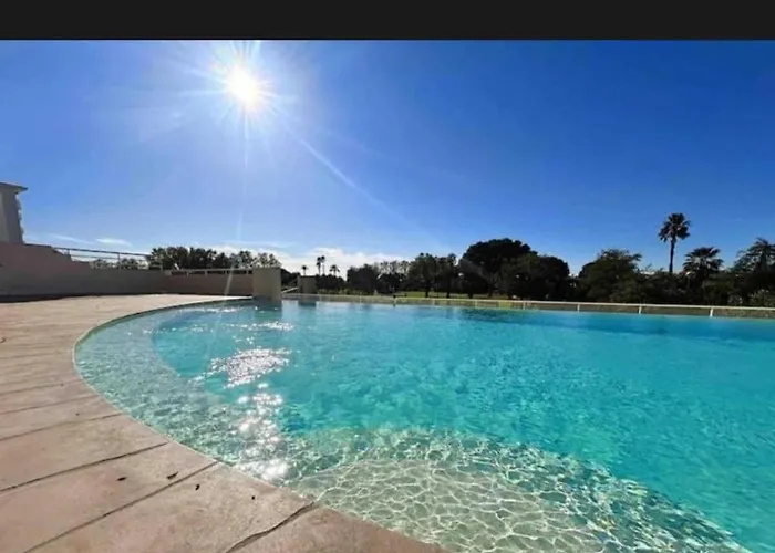 Apartment T2 Cosy En Bord De Avec Terrasse, Piscine Et Parking Antibes